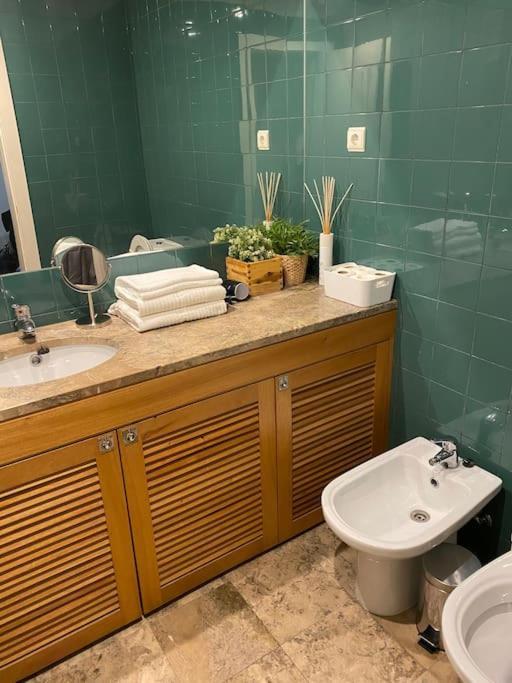 Swimming Pool Apartment With Private Garage Porto Zewnętrze zdjęcie